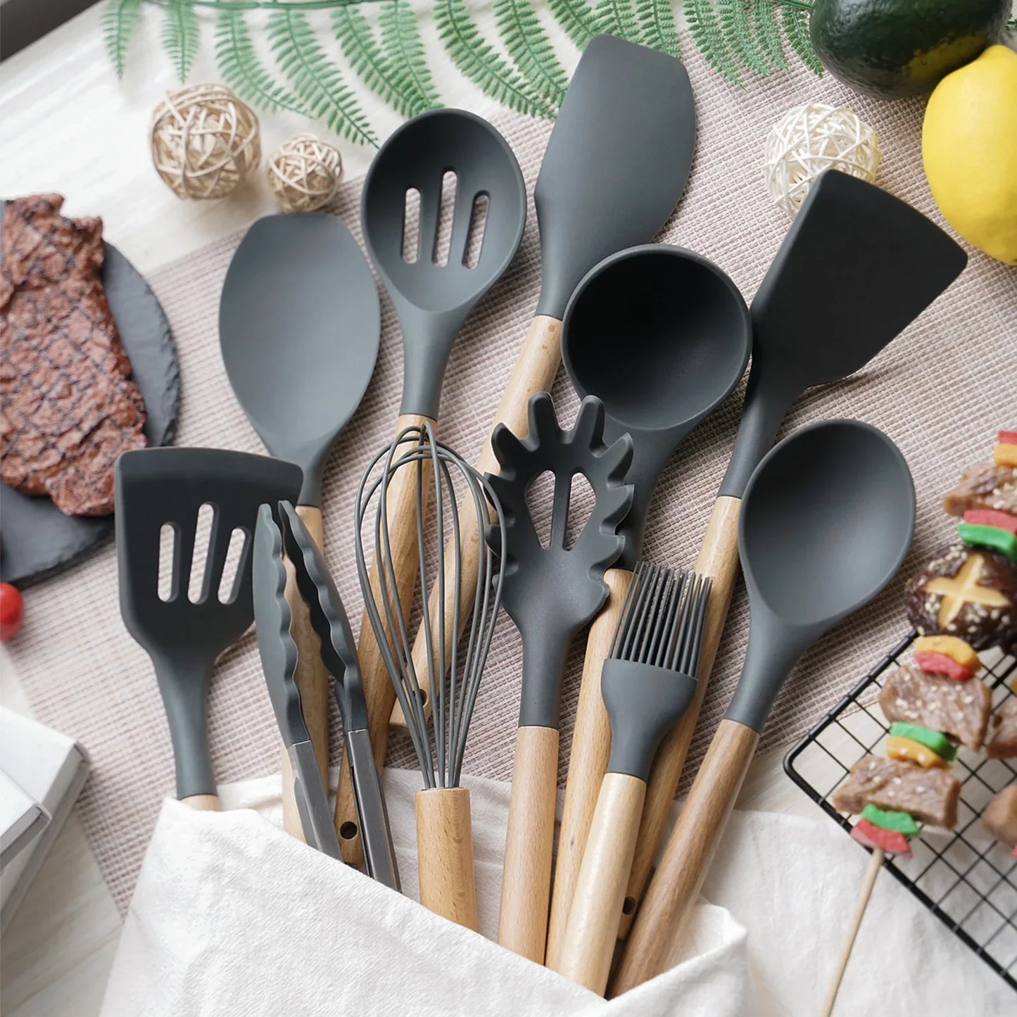 Lot de 12 ustensiles de cuisine en silicone antiadhésifs