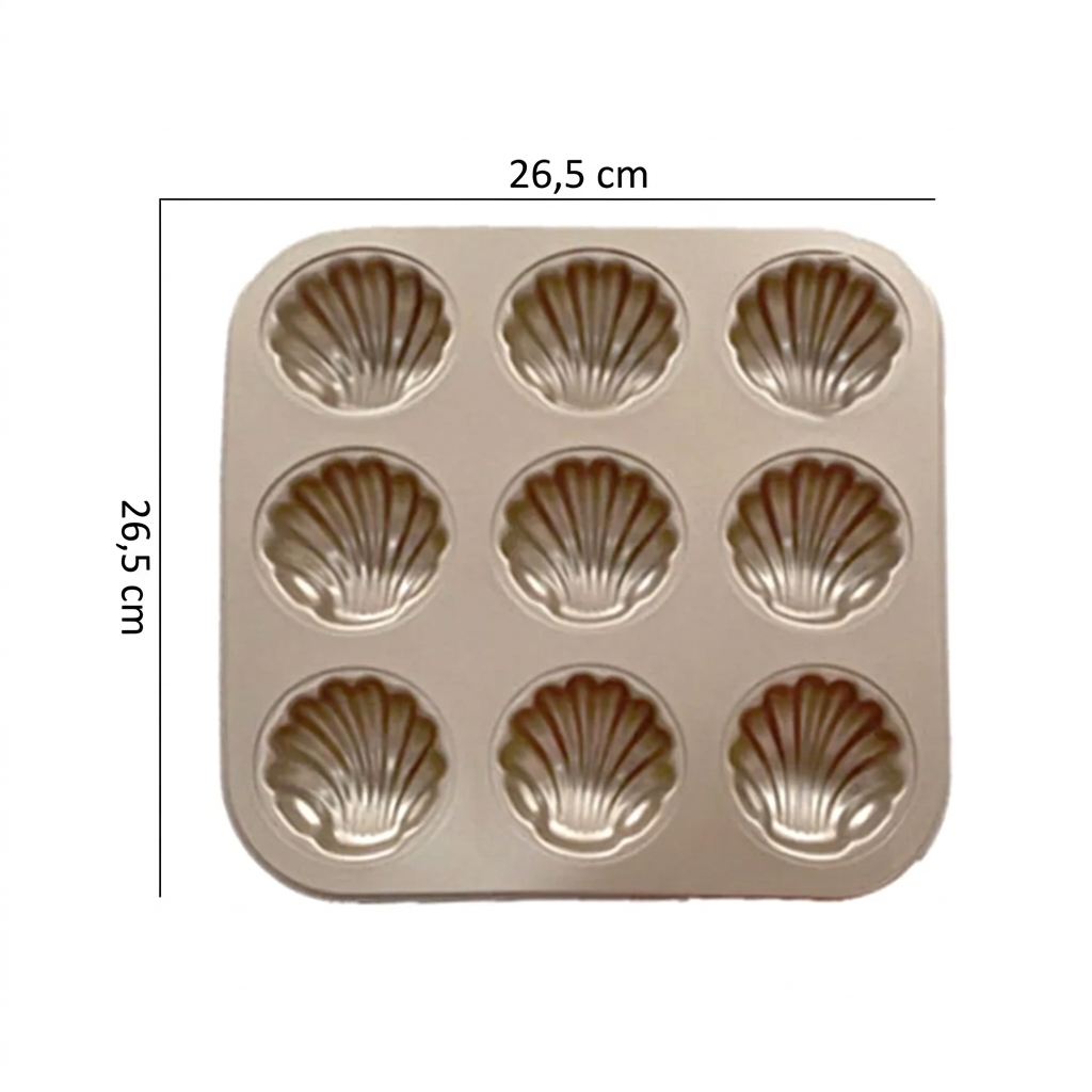 Dimensions de la plaque à madeleines : 26,5 x 26,5 cm
